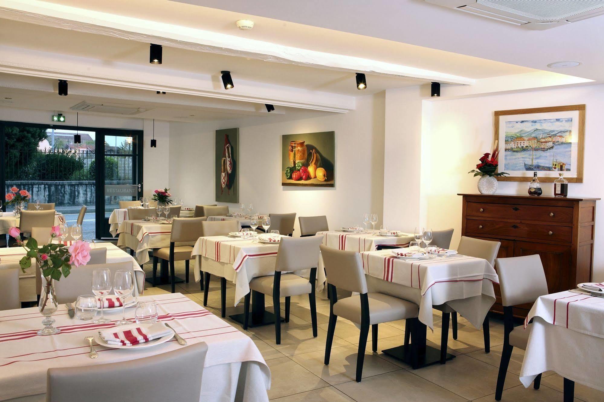 De La Nivelle Hotel Saint-Pée-sur-Nivelle Екстериор снимка