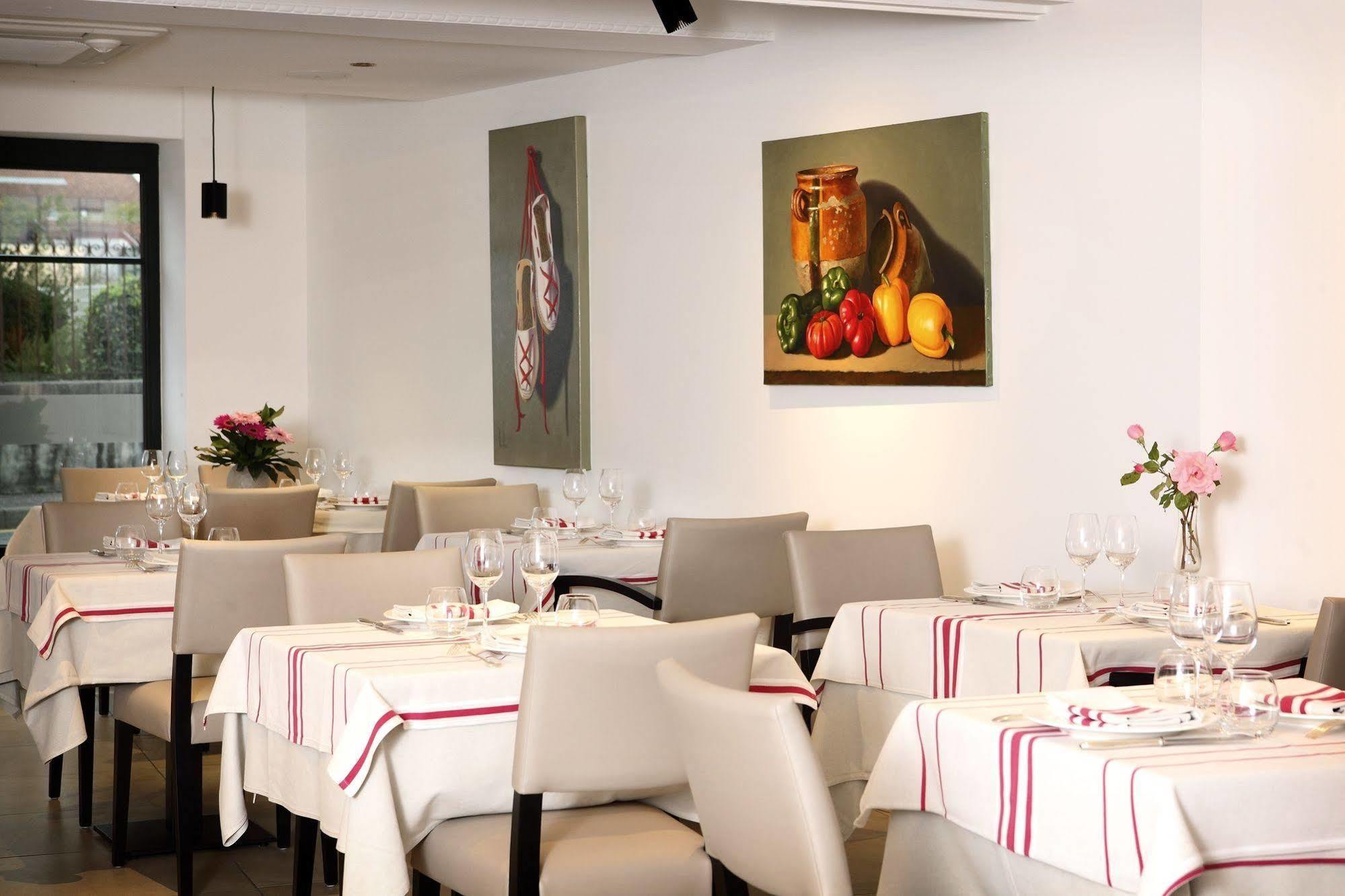 De La Nivelle Hotel Saint-Pée-sur-Nivelle Екстериор снимка