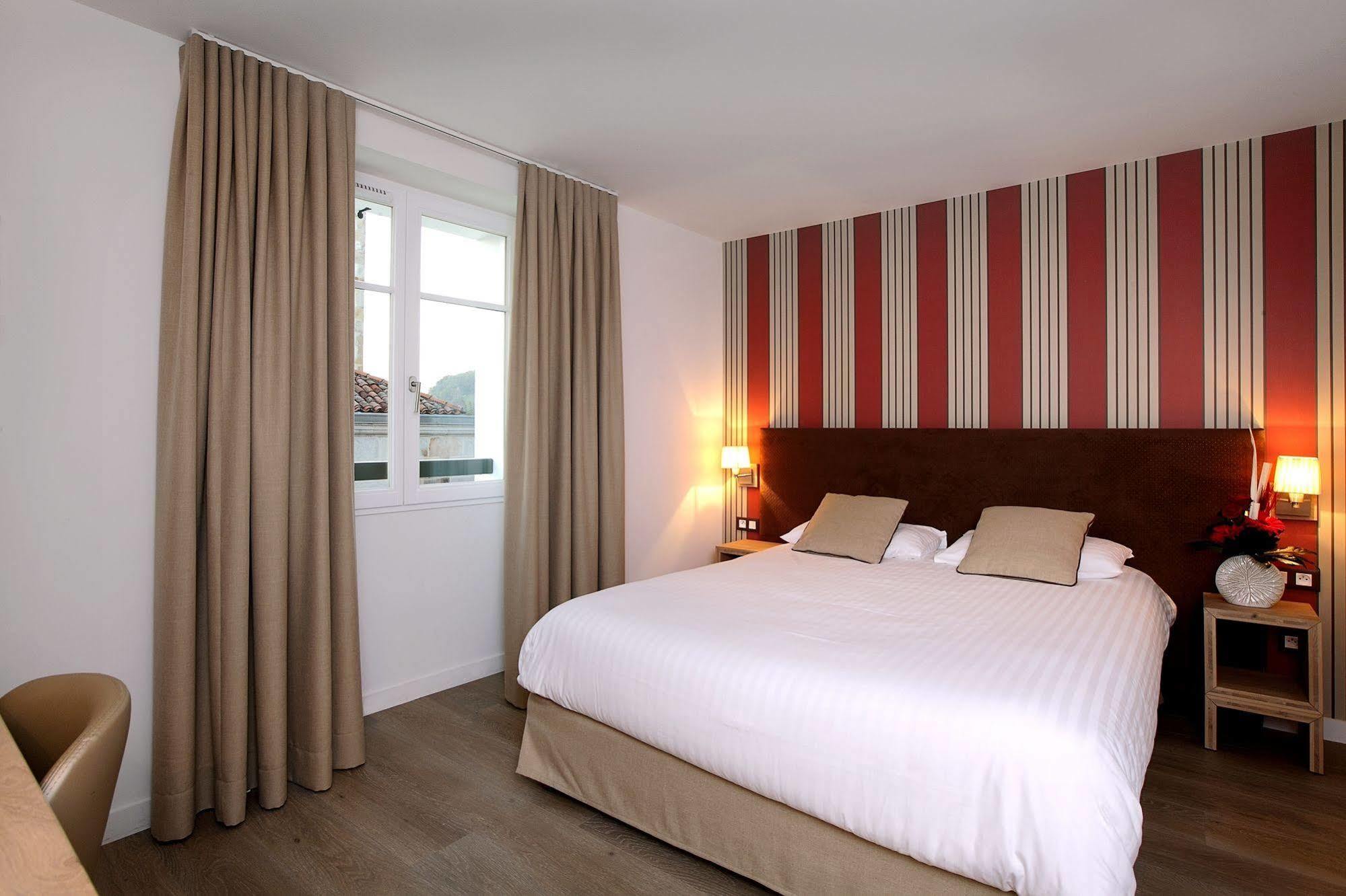 De La Nivelle Hotel Saint-Pée-sur-Nivelle Екстериор снимка